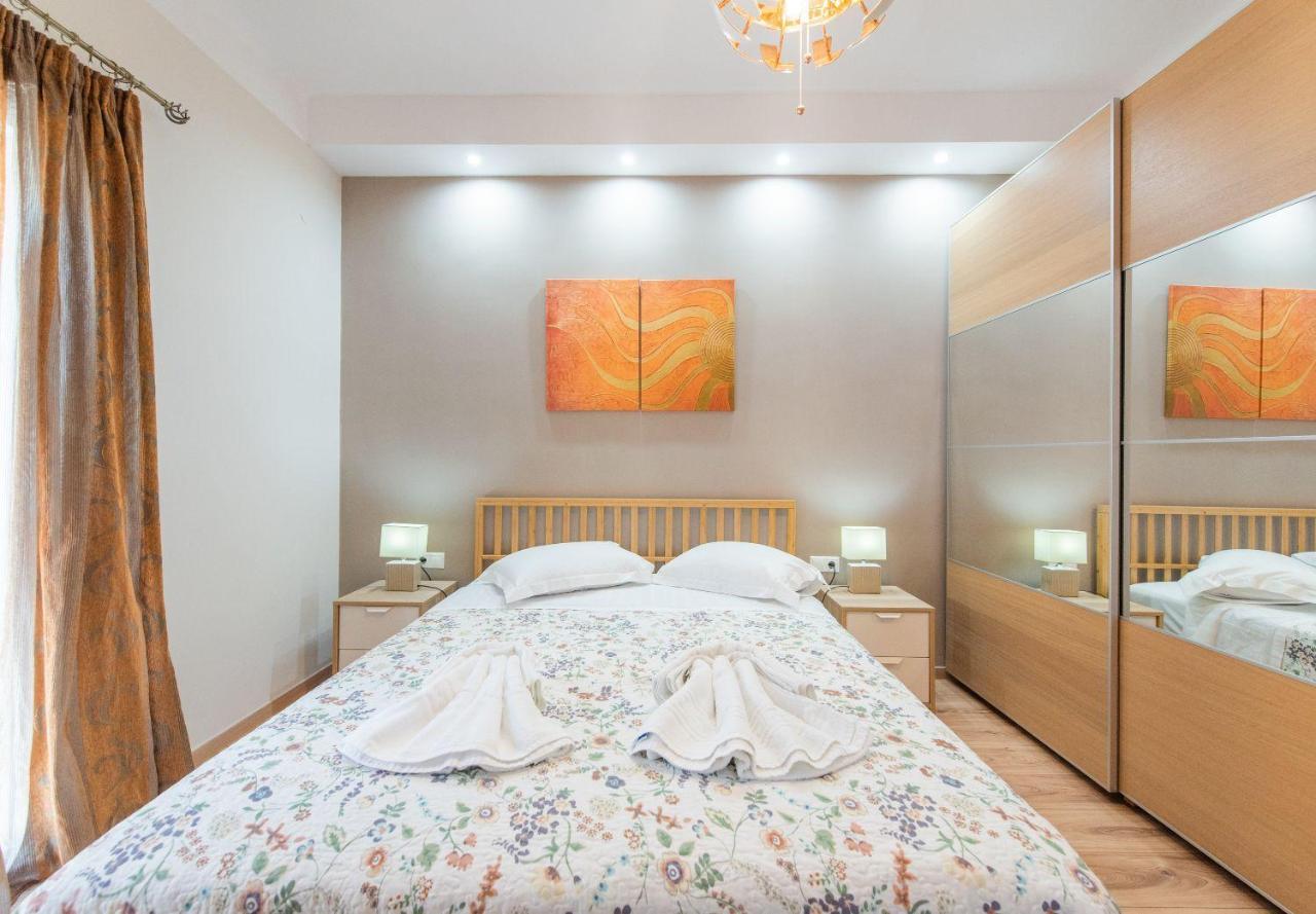 Apricot By Halu! Cozy Apt Next To Agia Sophia Metro Station Солун Екстериор снимка