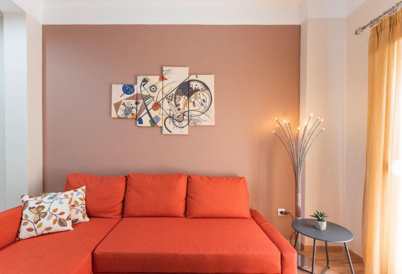 Apricot By Halu! Cozy Apt Next To Agia Sophia Metro Station Солун Екстериор снимка
